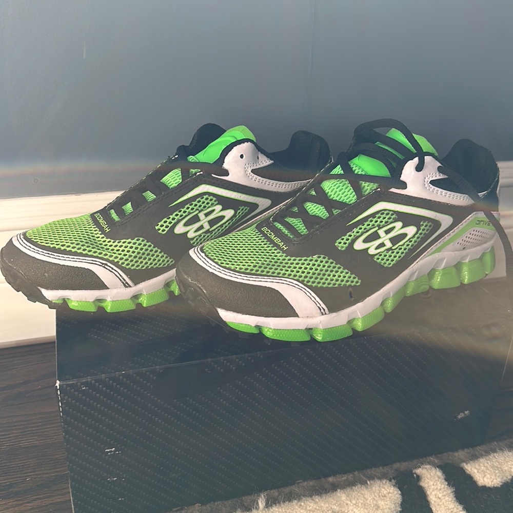 Boombah Drive Train Turf shoes men's Size 6